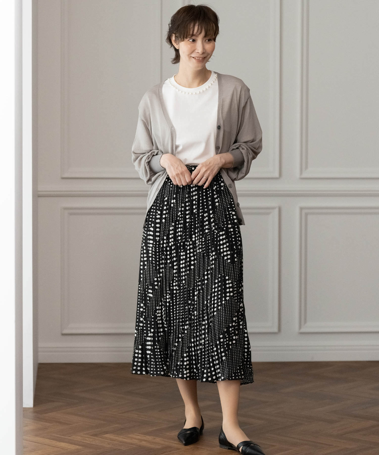 SALE20%OFF】【メディア掲載】ランダムドットプリーツスカート 